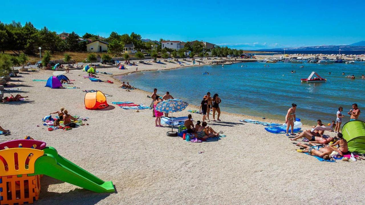 Apartman Borosa Vir Esterno foto